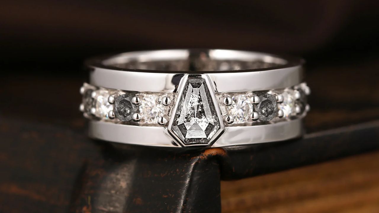 The Features &amp; Benefits of Crescent Moon Coffin Cut Salt &amp; Pepper Diamond Engagement Rings